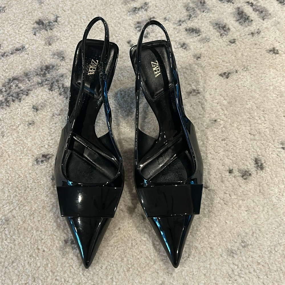 Zara black kitten heels size 7.5/8